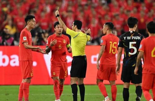 包含国内俱乐部备战国际赛事，力争晋级的词条